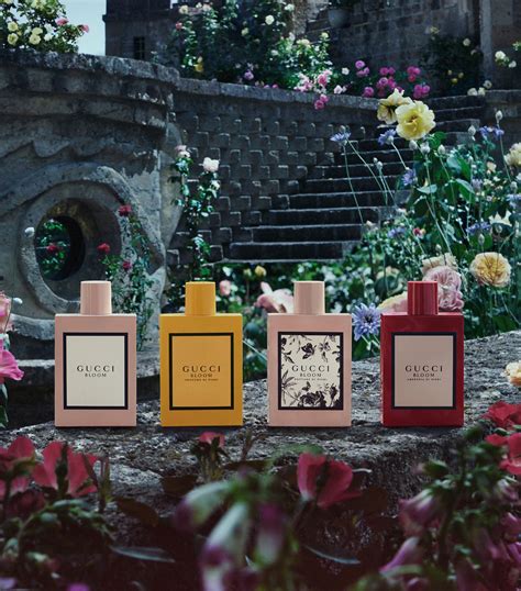 fiori gucci 2017 2018|Gucci Bloom Profumo di Fiori new floral perfume guide to scents.